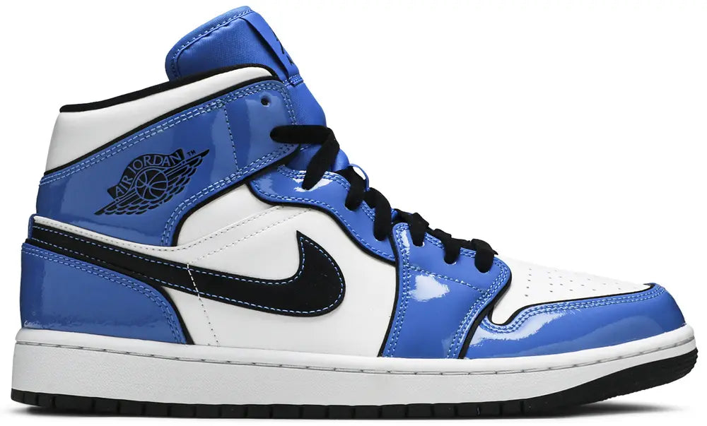 2021 Air Jordan 1 Mid SE 'Signal Blue'
