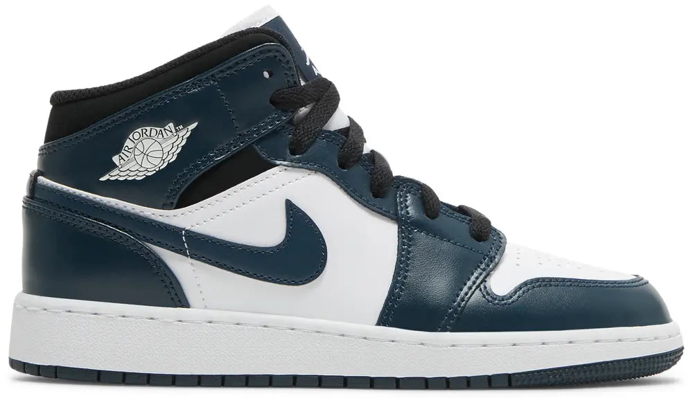 2021 Air Jordan 1 Mid GS 'Armory Navy'