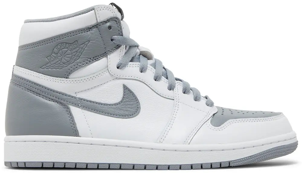 2022 Air Jordan 1 Retro High OG 'Stealth'
