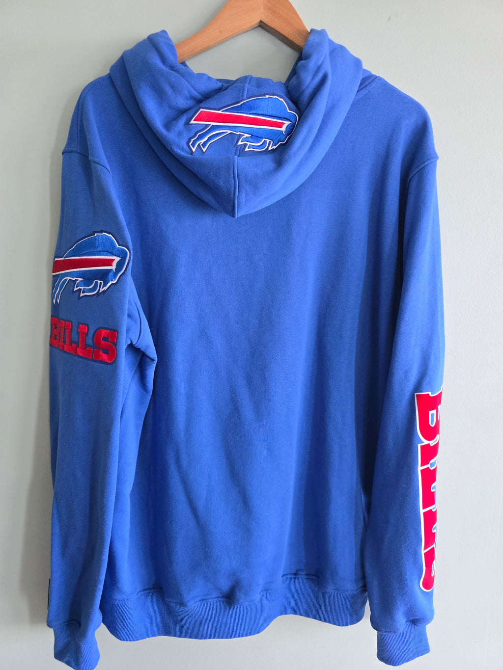 Pro Standard Buffalo Bills Embroidered Hoodie